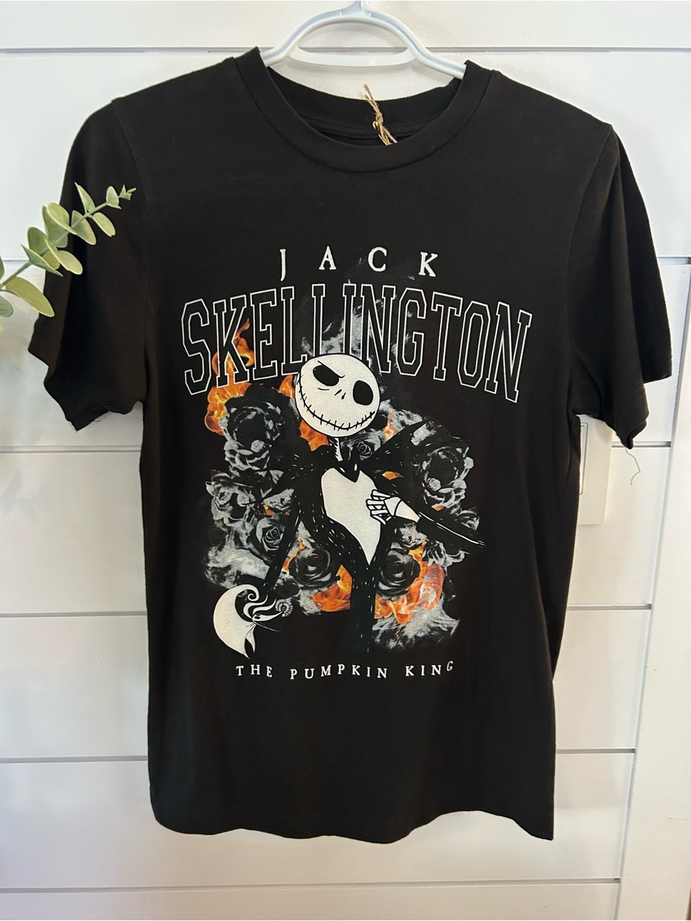 Disney Jack Skellington “Pumpkin King” Graphic Tee — Size Small